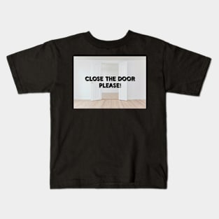 White door Kids T-Shirt